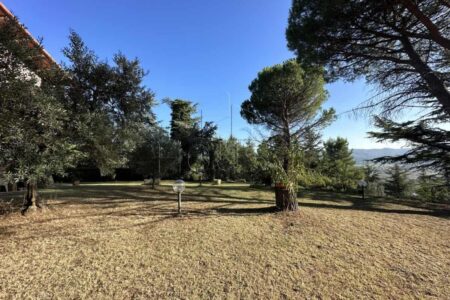 Casa singola in posizione panoramica