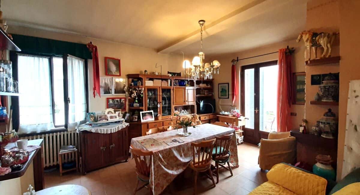 Casa Singola con giardino