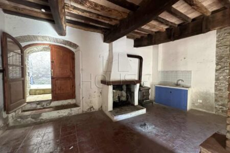 Appartamento con ingresso indipendente