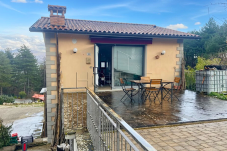 Casa singola libera su quattro lati in zona centrale
