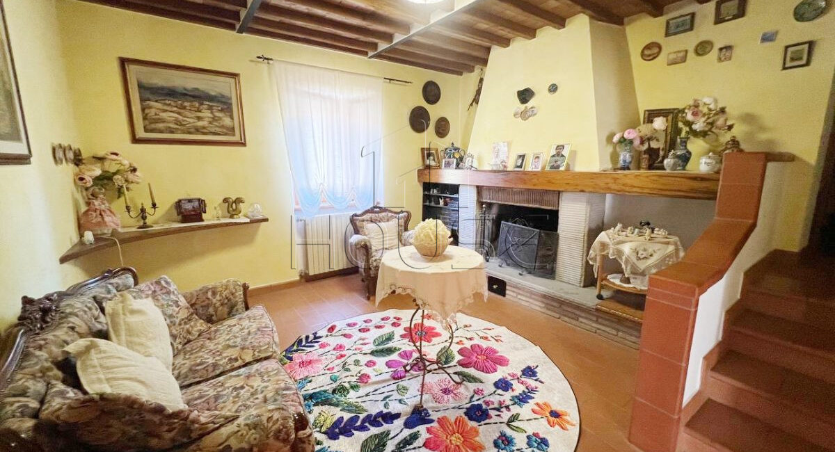 Casa singola con giardino e dependance