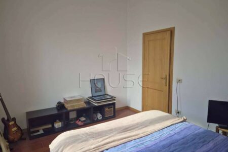 Appartamento al primo piano in zona La Tina