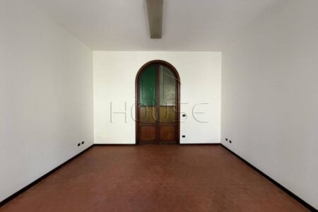 Appartamento in centro storico con tre camere e ascensore