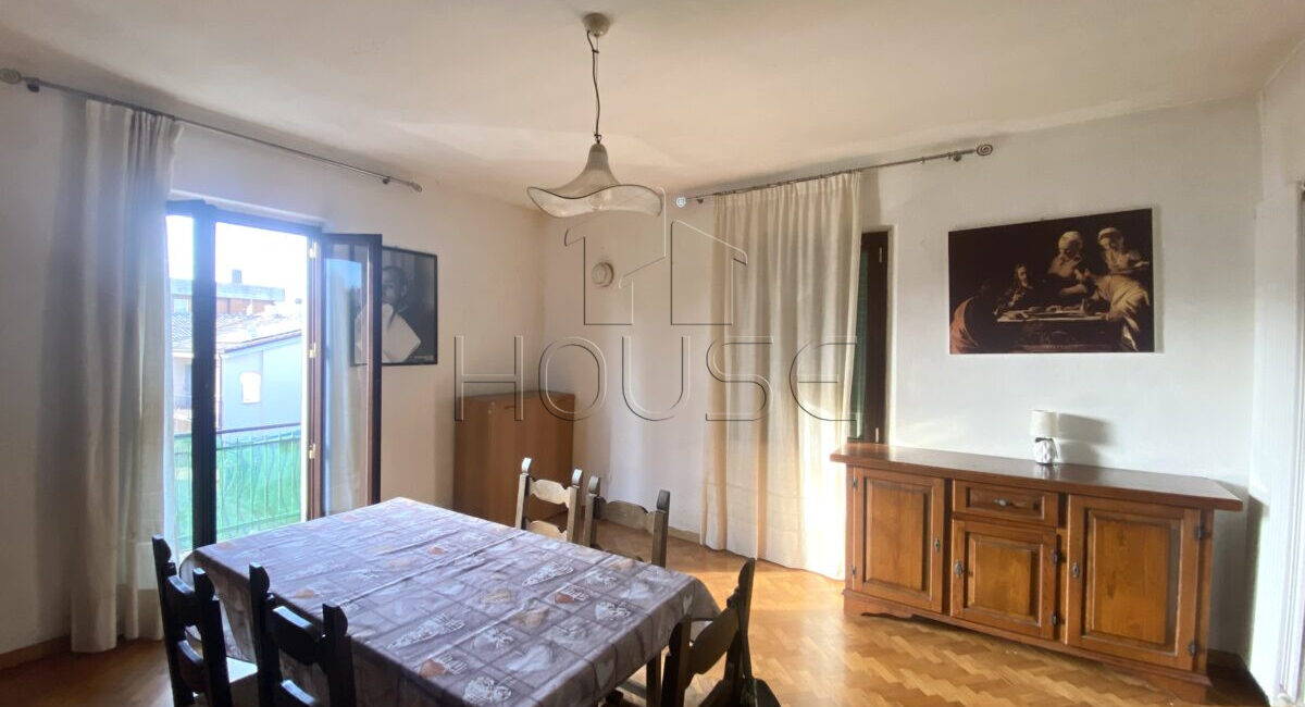 Appartamento con giardino privato