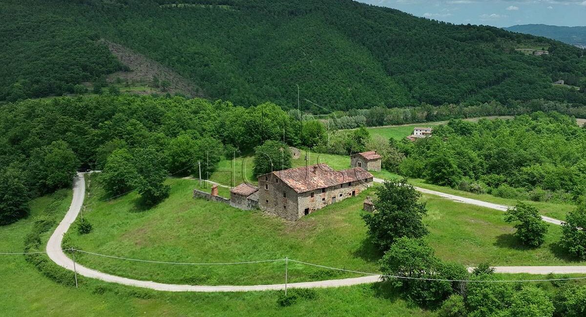 Casolare da ristrutturare