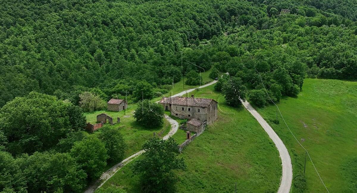 Casolare da ristrutturare