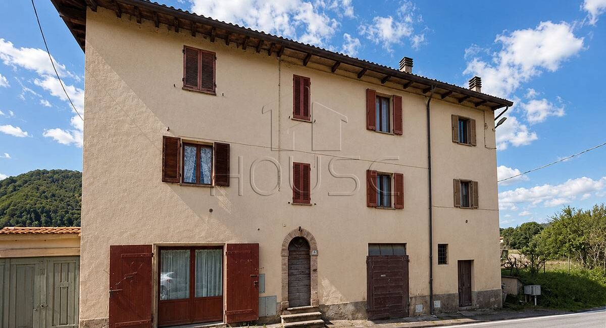 Appartamento ingresso indipendente con terreno esclusivo