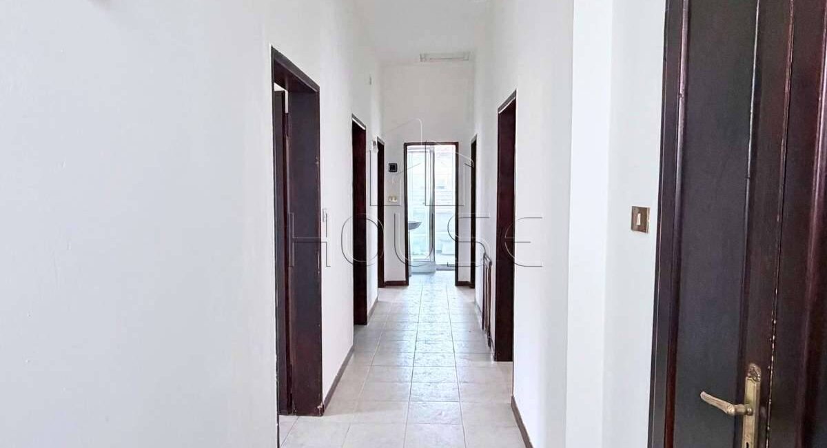 Appartamento in bifamiliare con giardino esclusivo