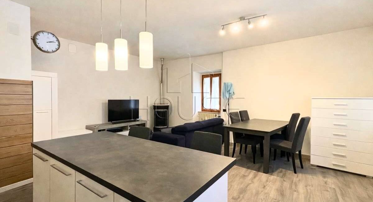 Appartamento di 70mq con mansarda e fondo