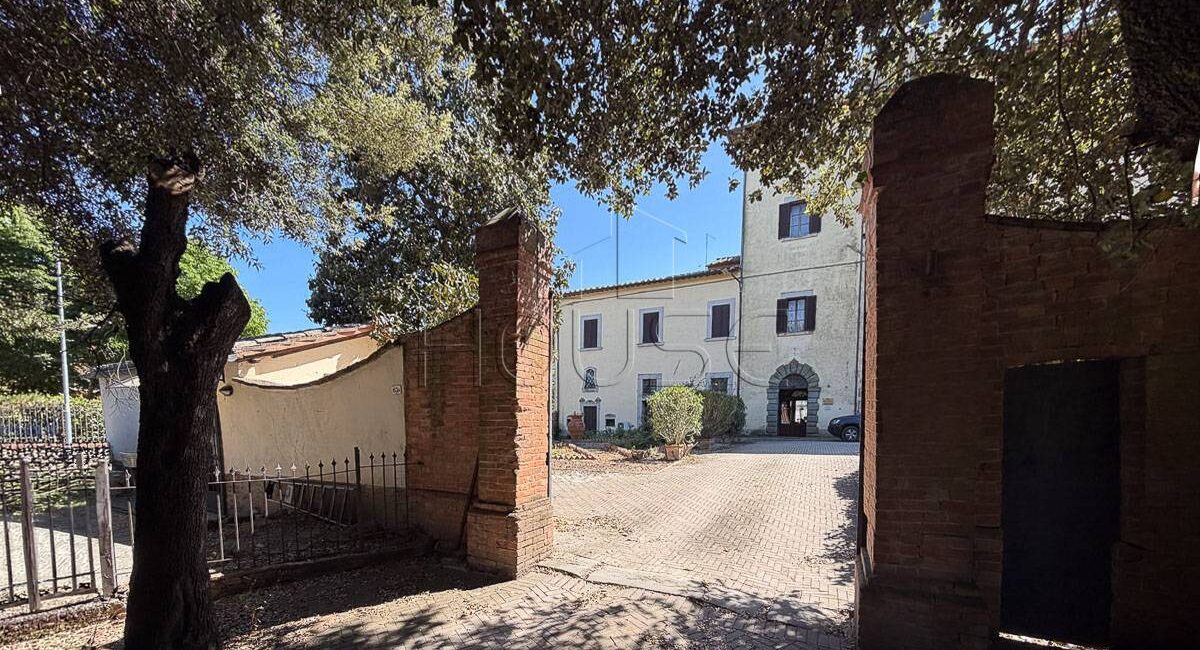 Dimora storica del 1600 con chiesa privata e vista panoramica