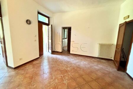 Appartamento in bifamiliare a piano terra