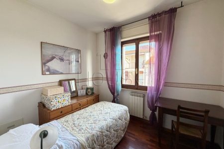 Villetta con ingresso indipendente, taverna e giardino