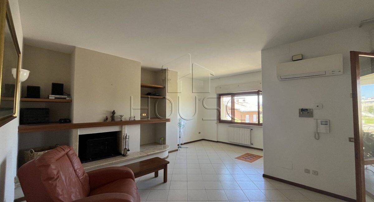 Appartamento con ingresso indipendente