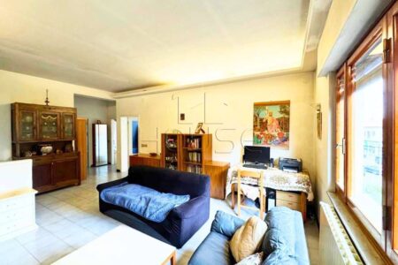 Appartamento con terrazza abitabile e garage