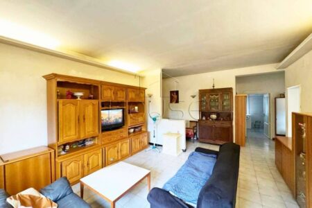 Appartamento con terrazza abitabile e garage