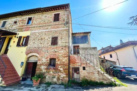 Cielo-terra da ristrutturare ad Anghiari
