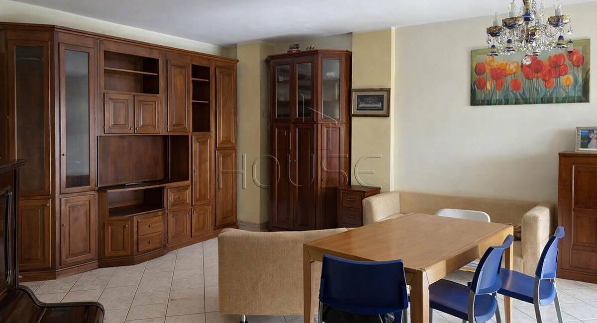 Appartamento recente costruzione con terrazzo e garage