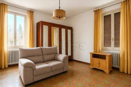 Appartamento in palazzo storico con garage