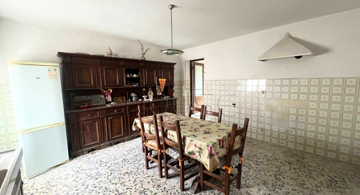 Terra Tetto 155 mq con giardino a Ponticino