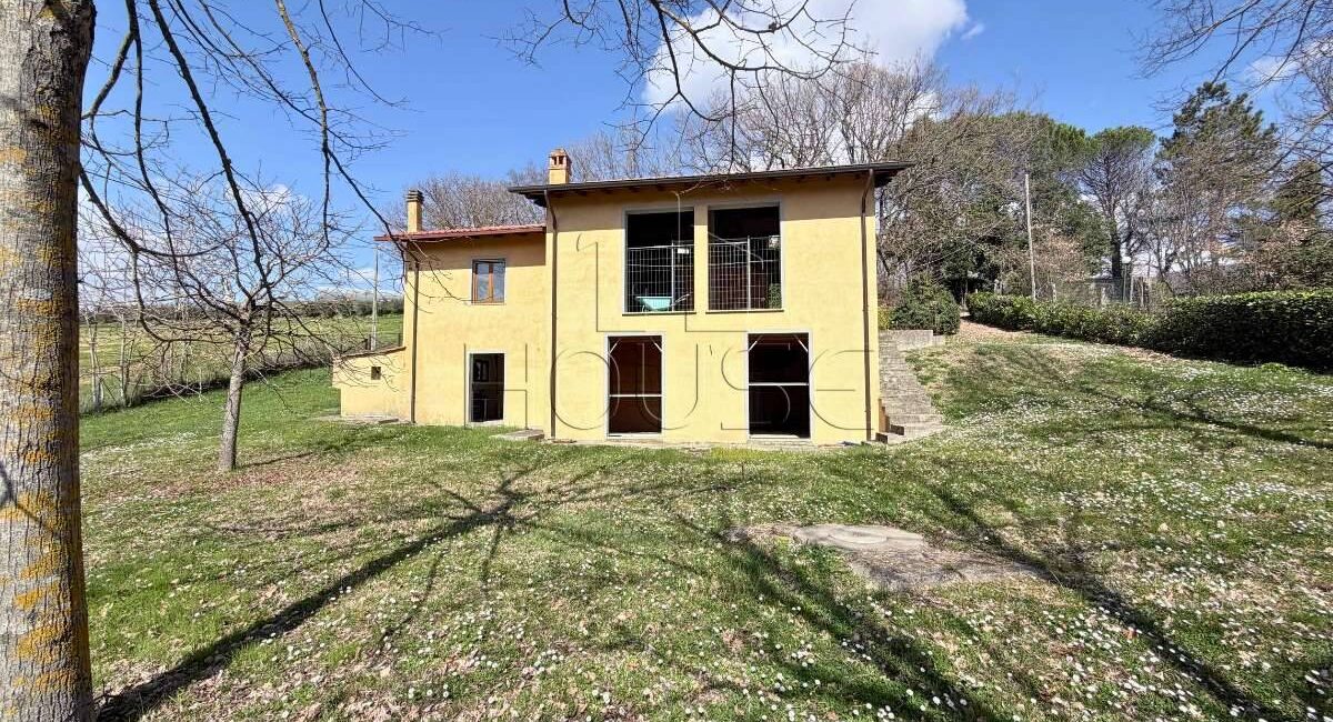Casa singola in posizione panoramica