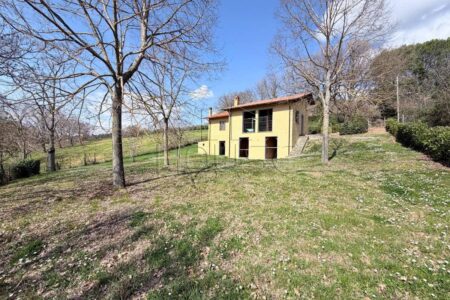 Casa singola in posizione panoramica
