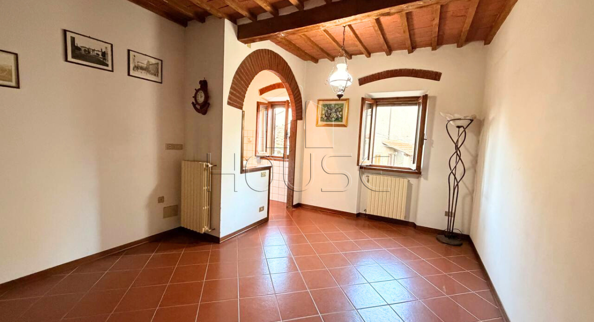 Terratetto con giardino e terrazzo panoramico – Località Venere