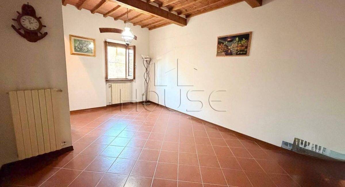 Terratetto con giardino e terrazzo panoramico – Località Venere