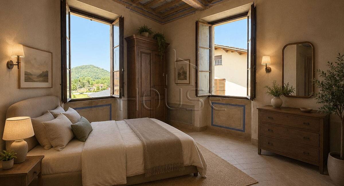 Appartamento ristrutturato con giardino e posto auto
