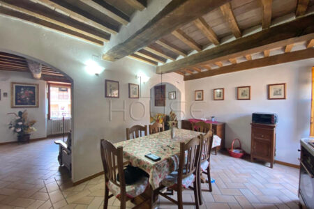 Appartamento ristrutturato con ampio garage
