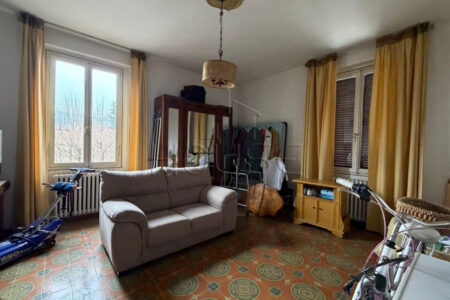 Appartamento in palazzo storico con garage e posto auto