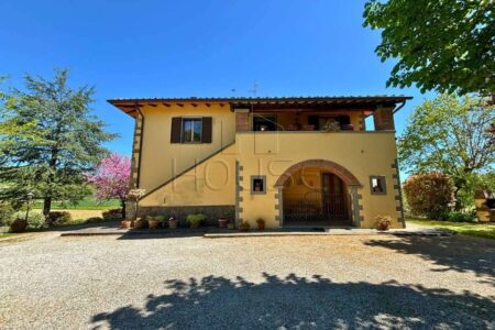 Villa indipendente con piscina e terreno privato