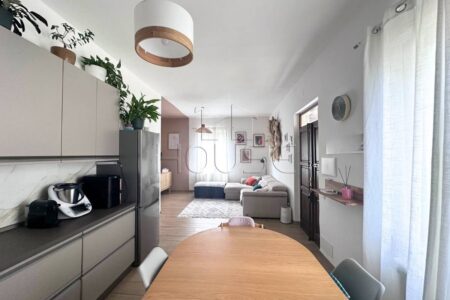 Casa singola con giardino privato