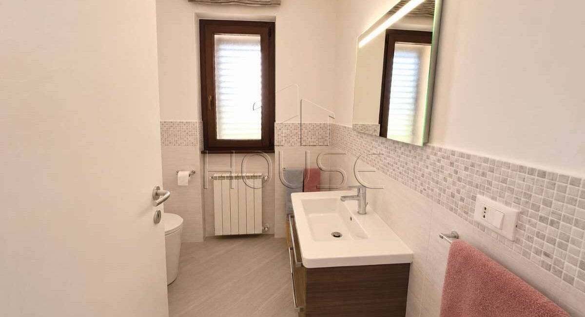 Appartamento indipendente in bifamiliare