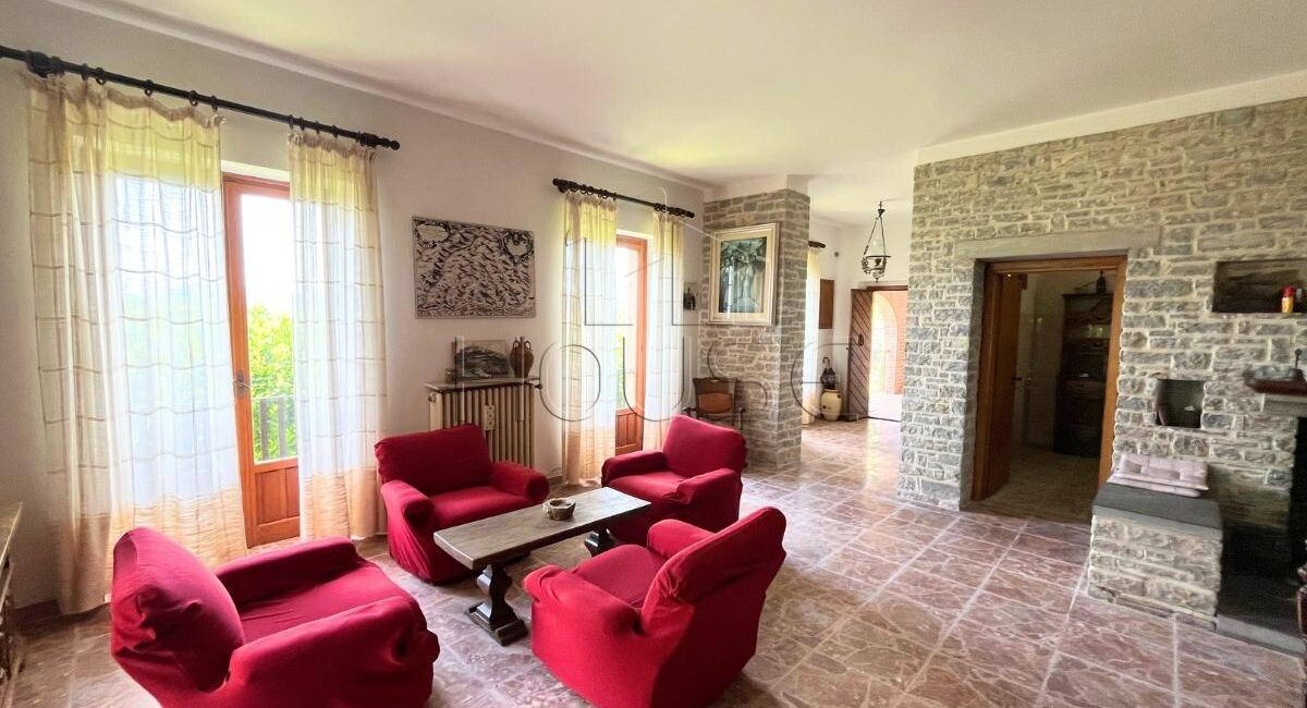 Casa singola con giardino esclusivo