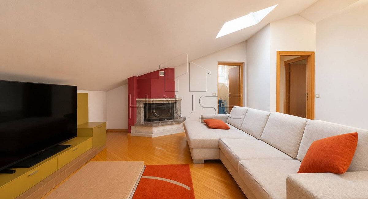 Attico con terrazzo abitabile