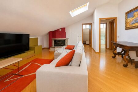 Attico con terrazzo abitabile