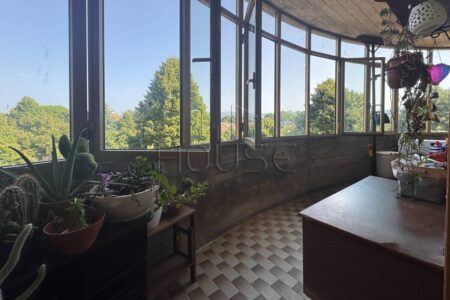 Appartamento al terzo piano piccola palazzina