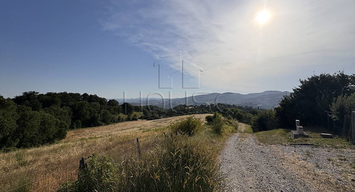 Terreno agricolo con piano di recupero