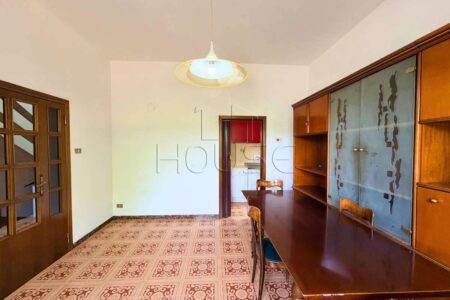 Porzione di bifamiliare con ingresso indipendente e giardino