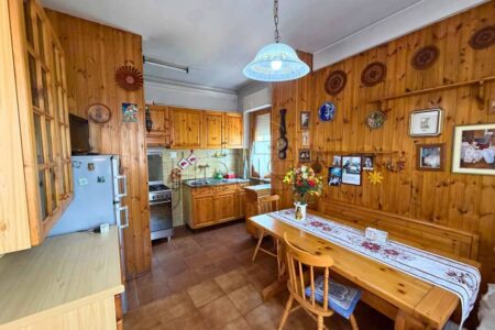 Appartamento con tre camere e garage