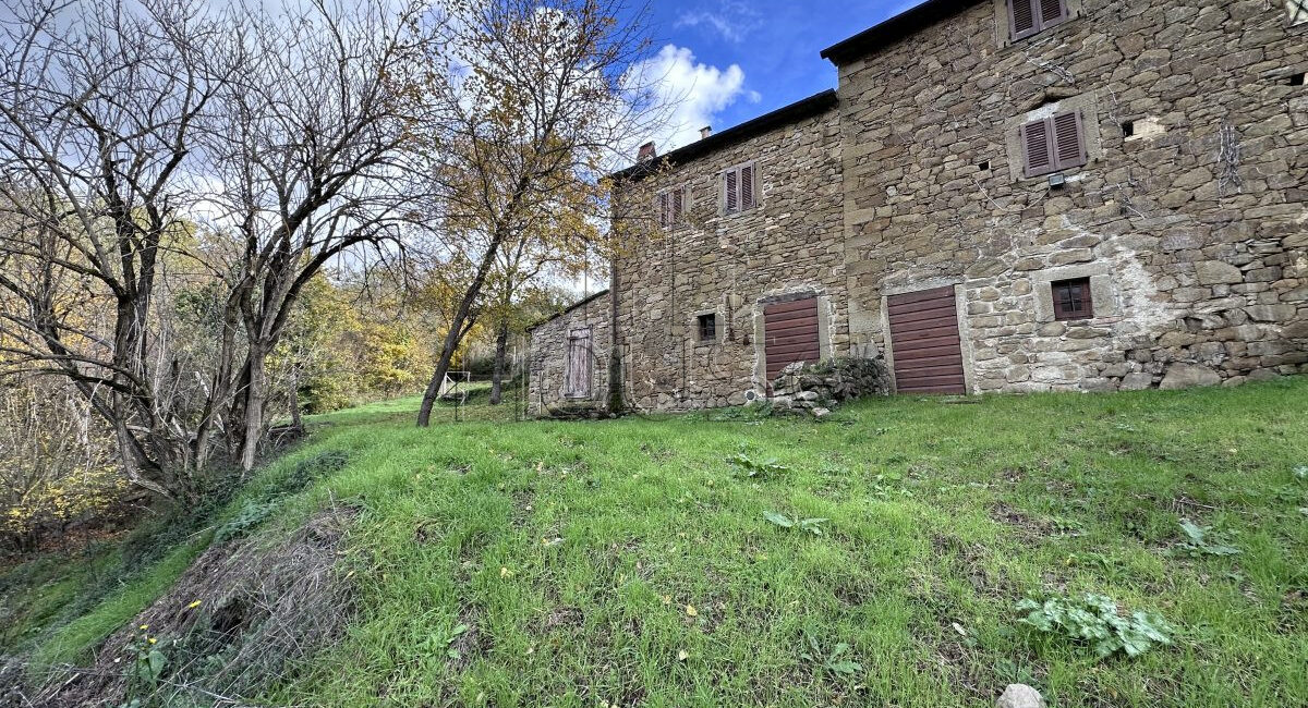 Casa singola con terreno esclusivo