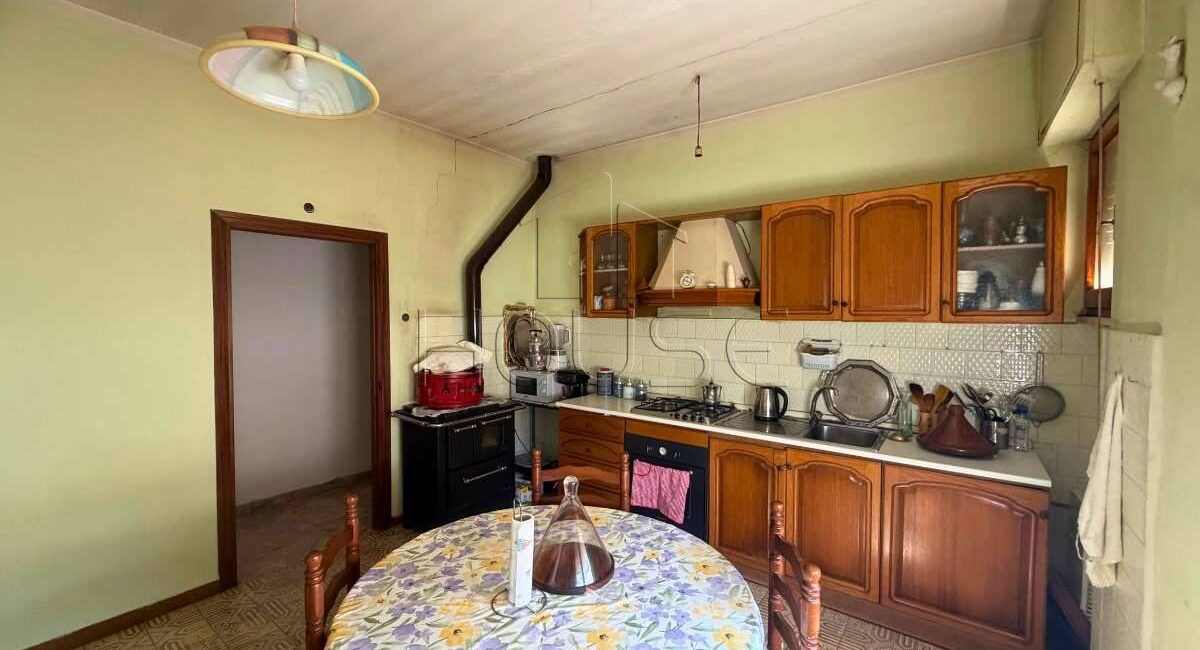 Appartamento con tre camere e garage