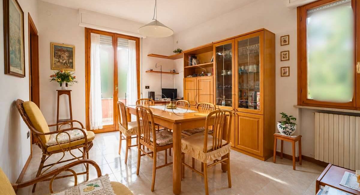 Appartamento in quadrifamiliare con garage