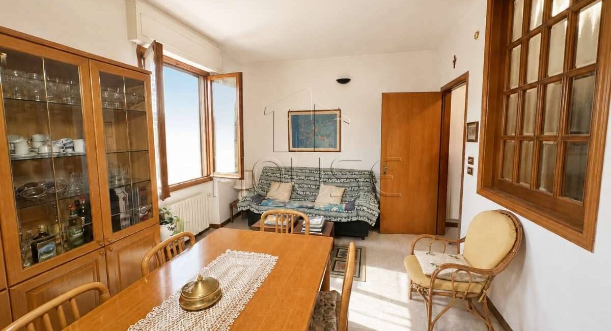 Appartamento in quadrifamiliare con garage
