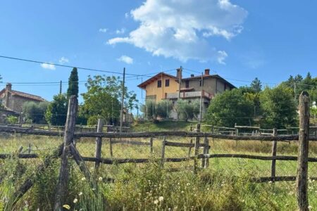 Porzione cielo-terra con terreno