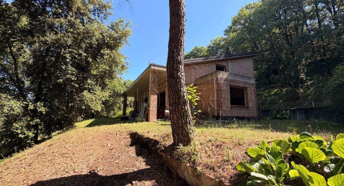 Villa singola in posizione panoramica