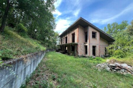 Villa singola in posizione panoramica