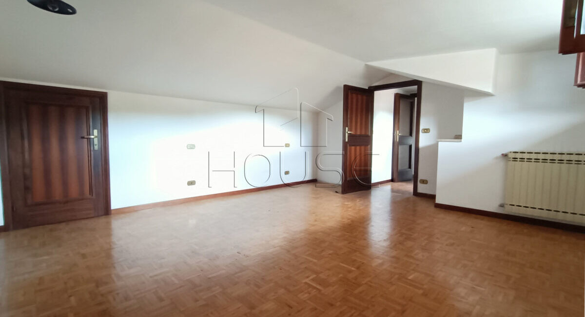 Appartamento in bifamiliare