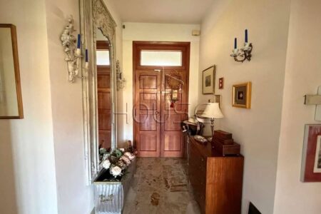 Villa singola di 335mq con giardino privato