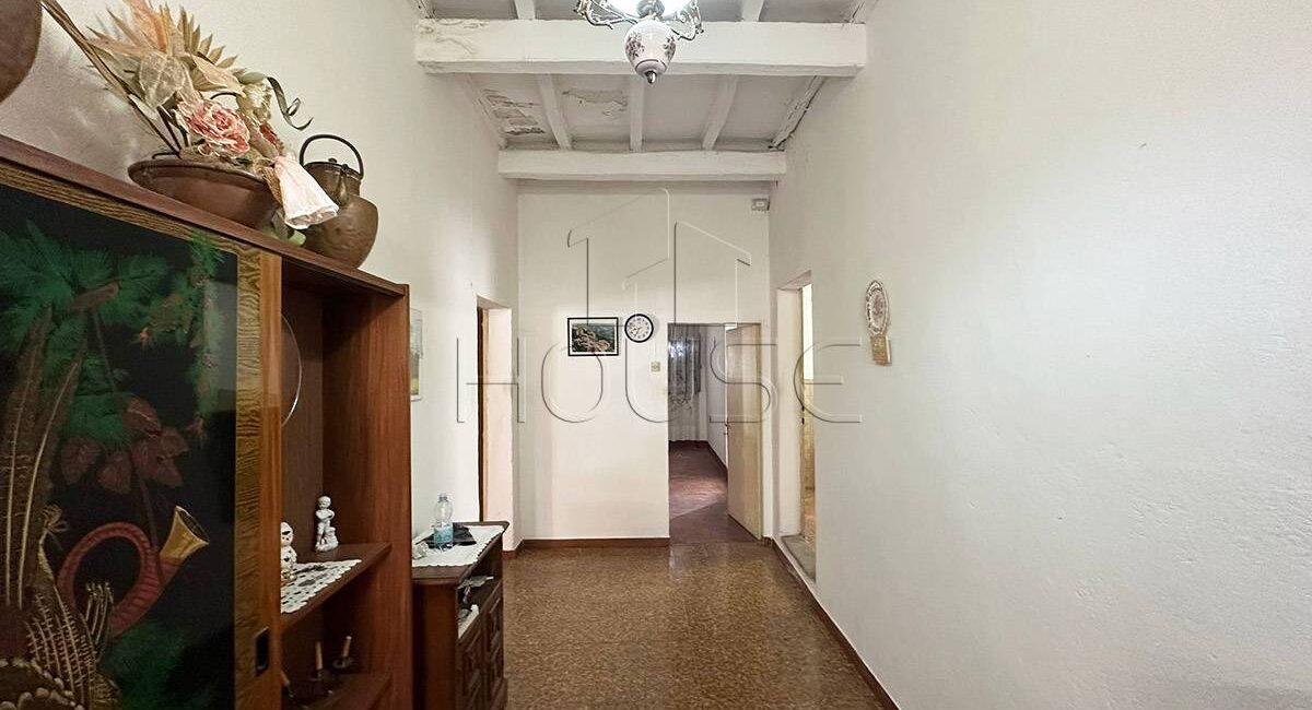 Casa singola con giardino